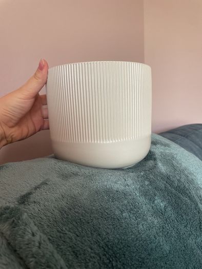 Plant pot