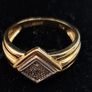 9ct yellow  diamond ring size O Image 3