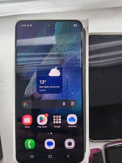 Samsung and apple bundle