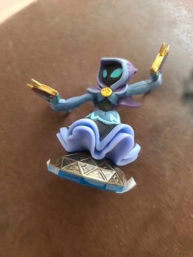 SKYLANDERS   Postage Available