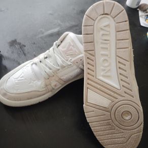Louis Vuitton unisex trainers