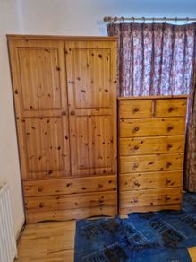 solid pine Chest of drawers