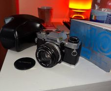 Olympus OM10 35mm Film Camera with Zuiko 50mm f1.8 fully working