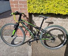 Carerra kids bike 26" 9 - 12 years