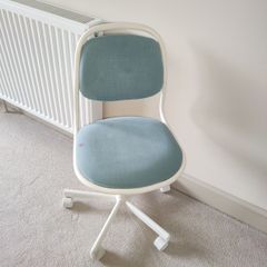 IKEA kids desk chair
