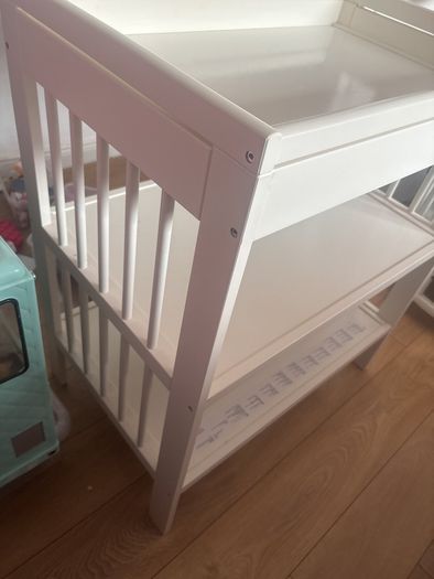 ikea changing table