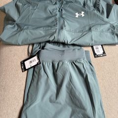 Under armour tracksuit