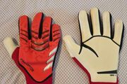 Adidas Predator Fingersave gloves