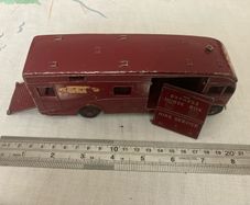 Dinky / Meccano 581. British Railways horse box. Restoration with side door broken.