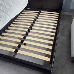 Double bed frame & memory foam mattress