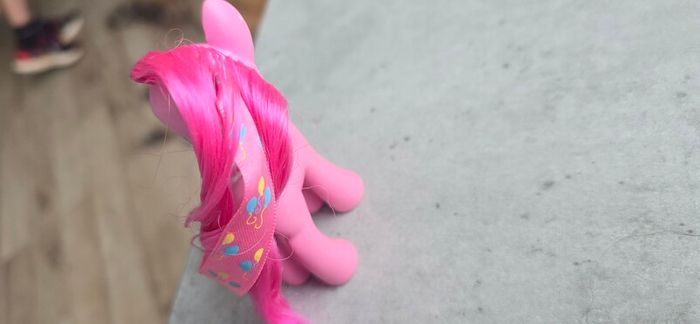 Pinkie Pie with ribbon in hair 3inch Brushable MLP G4 My Little Pony 2010