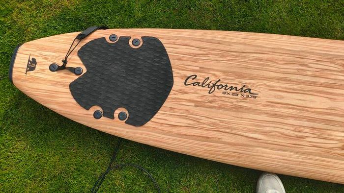 8' beginners surfboard