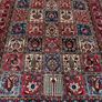 Fine Bakhtiari Persian Rug | Hand-Knotted Wool | 162 x 251 cm / 5'4" x 8'3" Image 9