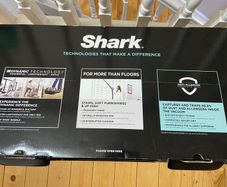 Shark CV100UKT Bagless Cylinder Vacuum Cleaner
