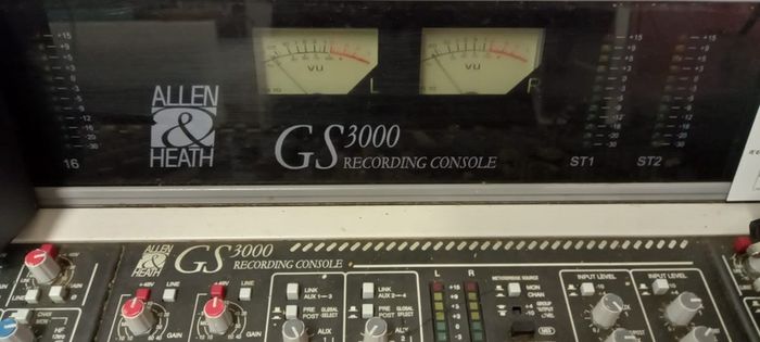Allen and Heath GS3000 Mixing desk no offers