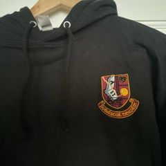 Pobalscoil Neasain TY hoodie Nessans