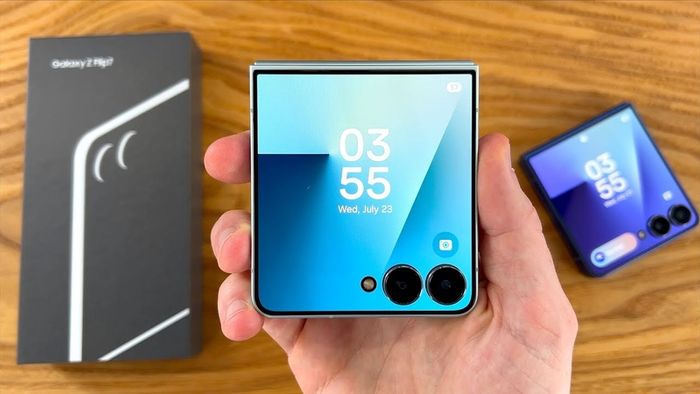 Samsung flip 7 unlocked