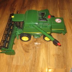 John Deere Harvester