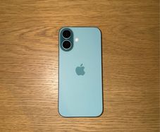 iPhone 16 Teal 256GB
