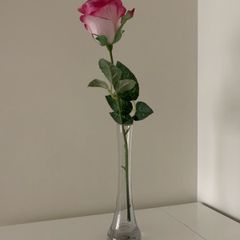Rose Bud Vase
