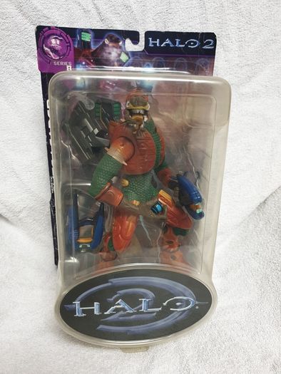 Halo 2 Action Figure Series 8 Heretic Elite Leader Dual Plasma Rifles ...