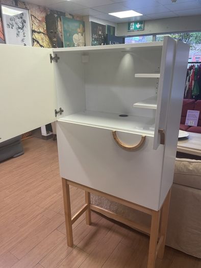 storage desk