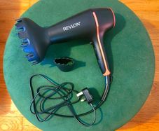 Revlon SmoothStay 2000W Dryer with Full Attachments Studio Quality