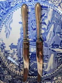 Vintage 1931 Viners Sterling Silver Butter Knives