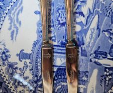 Vintage 1931 Viners Sterling Silver Butter Knives