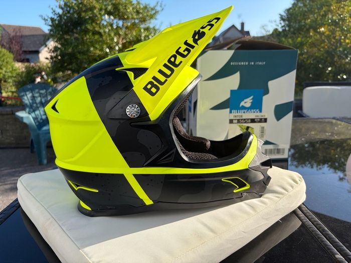 Bluegrass Intox Full Face MTB Helmet