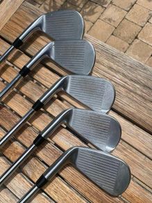 Titleist T200