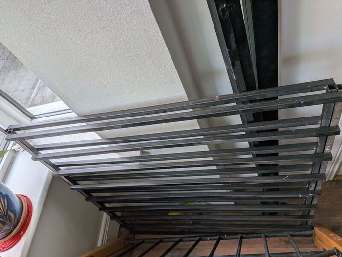 Single bed, metal frame