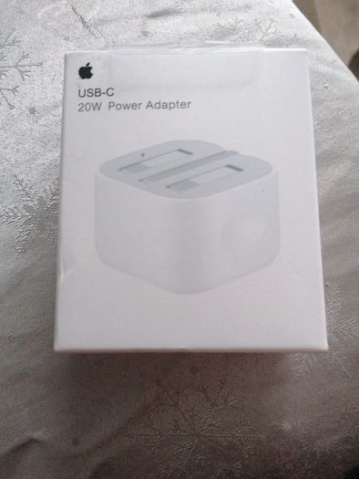 apple  adapter