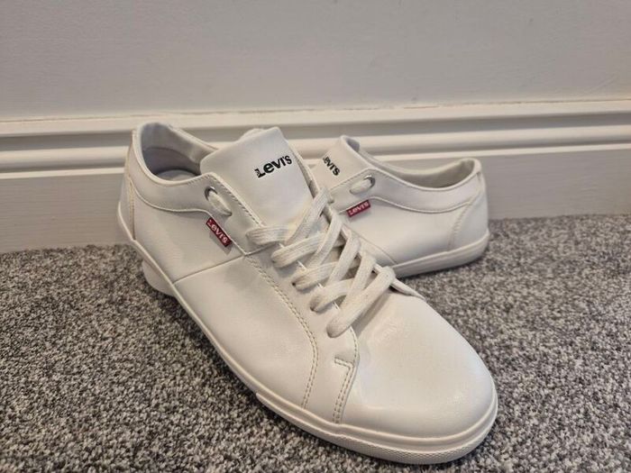 Levis Mens Woods Trainers UK 10.5 Euro 45