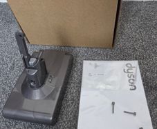 Replacement Dyson V8 vacuum battery E: Original Brand New