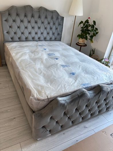 Brand new velvet double bed