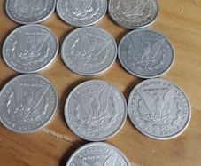 10 x Morgan Silver Dollars