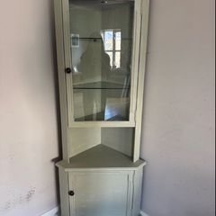 unit with glass door
