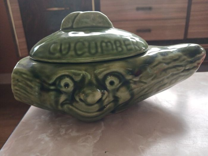 Cucumber face pot