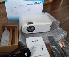 Yaber V2 projector