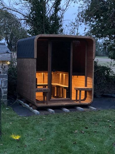 Cub sauna