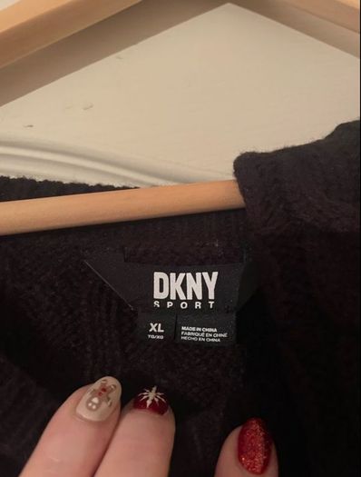 DKNY Black knit jumper and leg warmers size XL
