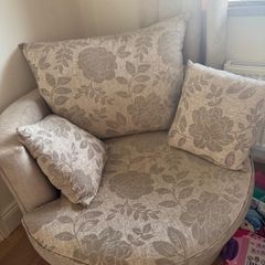 Single chair