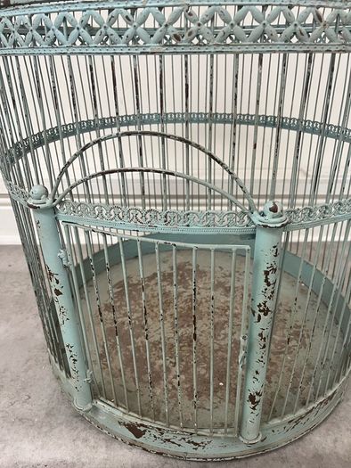 Beautiful XL birdcage display