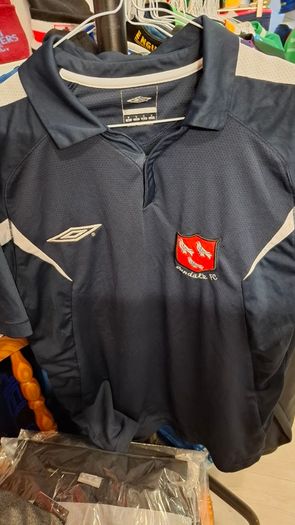 Dundalk Football Club Official Umbro Football Jersey (Adult Small) FREE POST