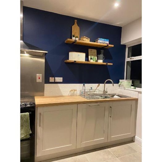 Oak Shelves Examples