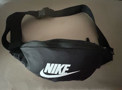 Nike waist bag. New.