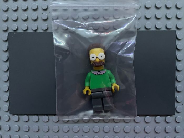 lego Simpsons sim013 Ned Flanders minifigure, The Simpsons, Series 1