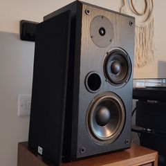 T+A Triton R-130, bookshelf speakers.German HiEnd