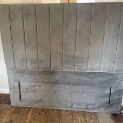 headboard